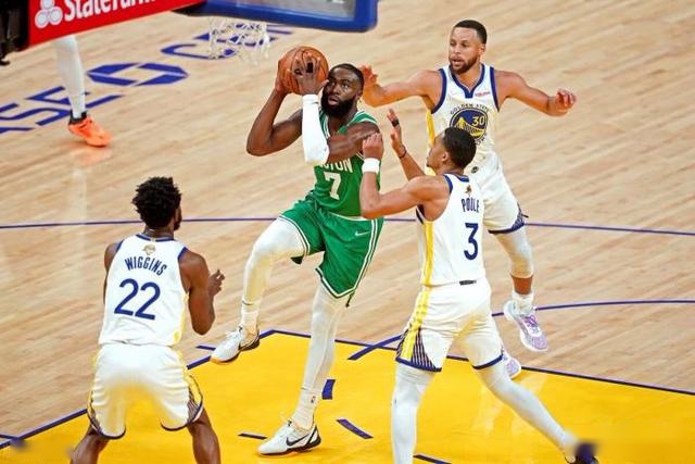 英超-孙兴慜破门特罗萨德建功 阿森纳2-1热刺